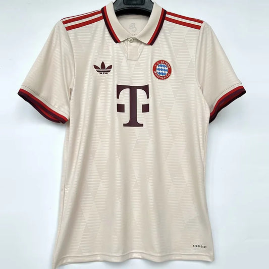 2024-25 Bayern Third Fans