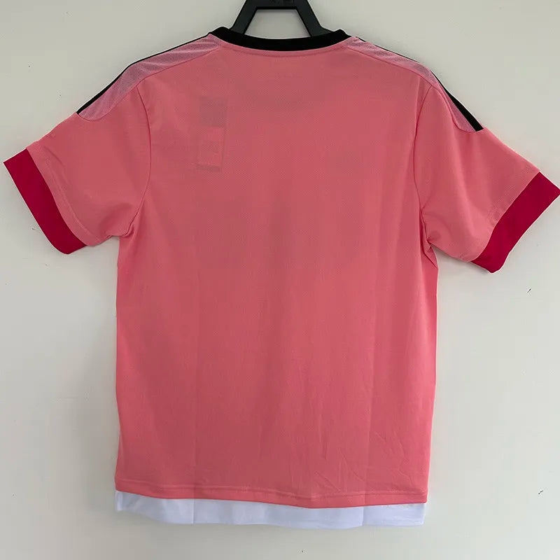 Juventus Away Retro Jersey 2015/16 Pink