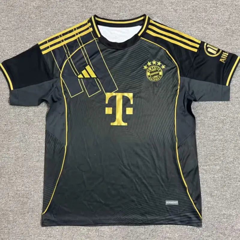 2025-26 Bayern Black Special Edition